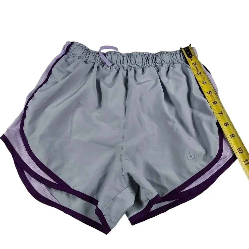 Nike Dri-Fit Grey & Purple Running Womens Shorts Small Integrated Underwear - Picture 4 of 10
